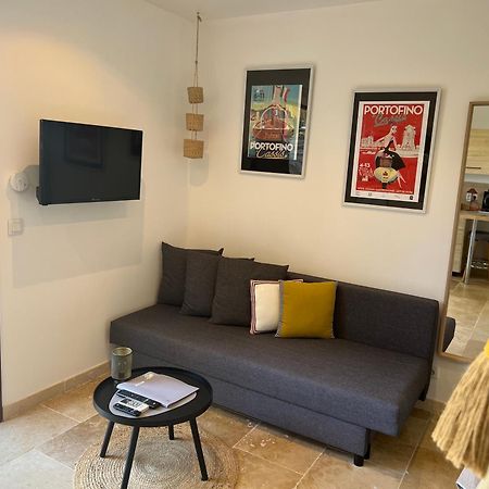 Homestay Bormes Exterior foto