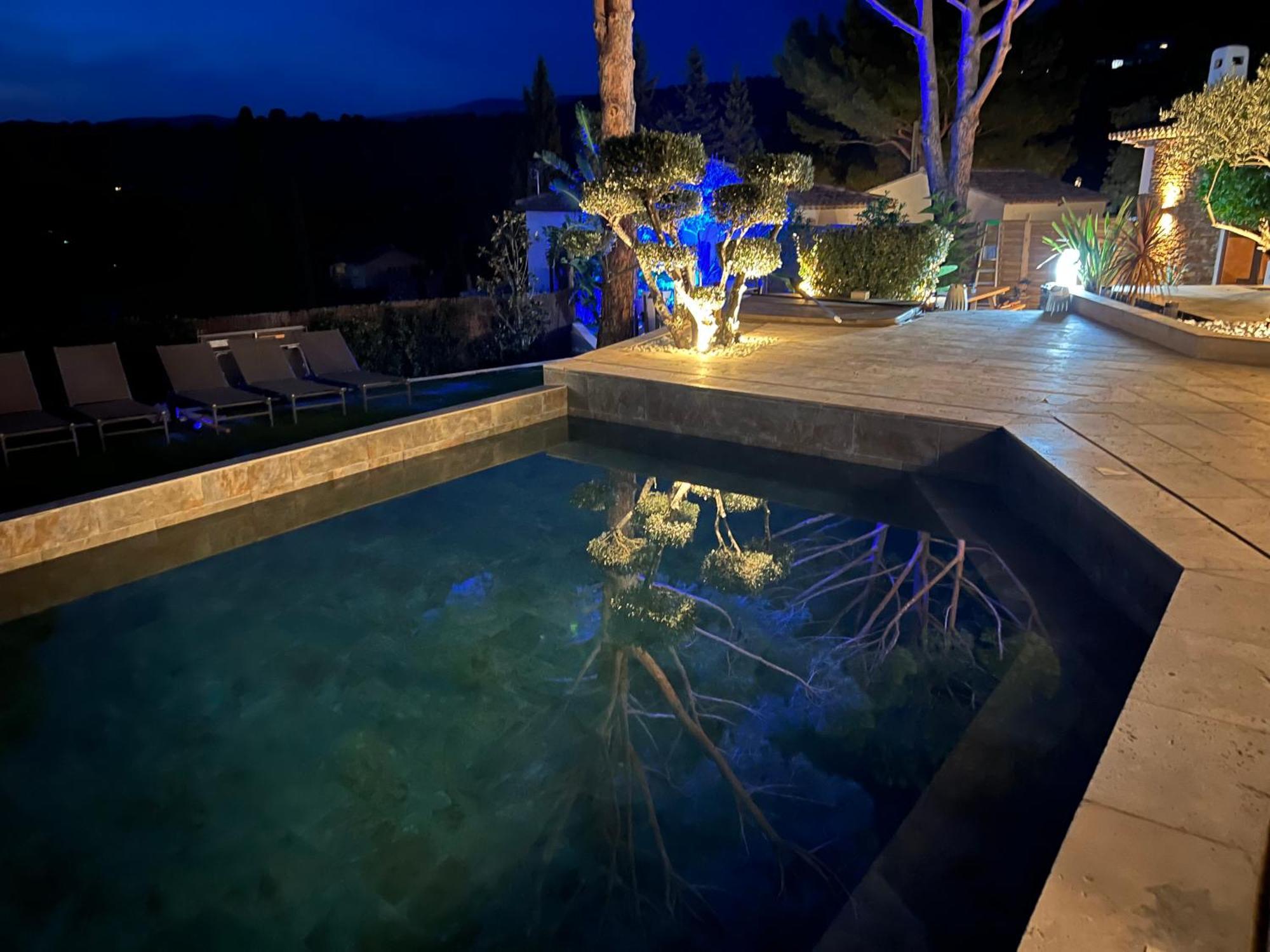 Homestay Bormes Exterior foto