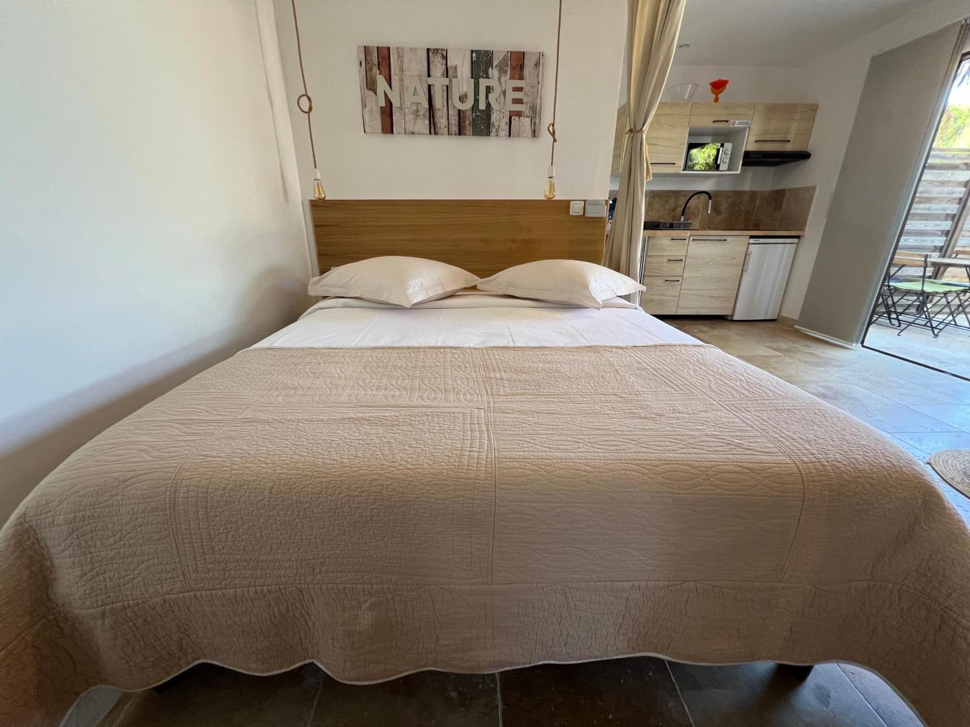 Homestay Bormes Exterior foto