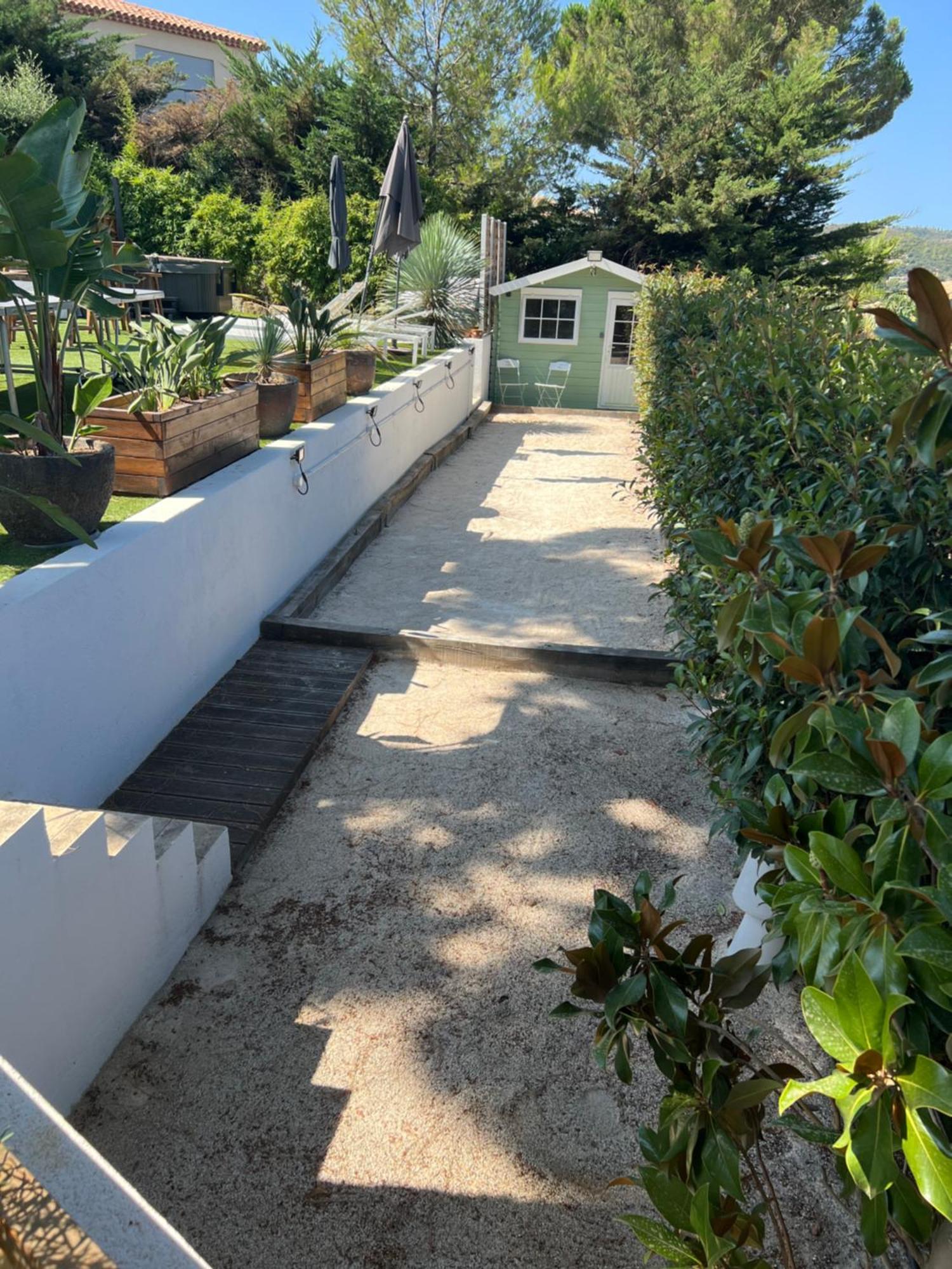 Homestay Bormes Exterior foto